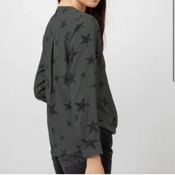 Rails HILLARY CHARCOAL CHEETAH STARS print Top Blouse M - Picture 3 of 9